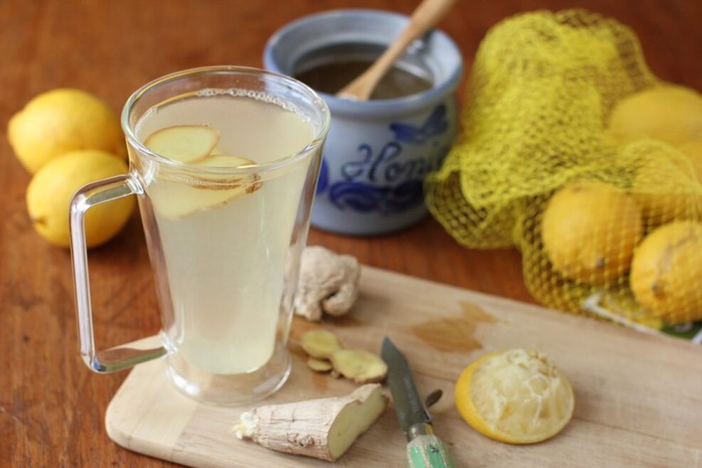 Ginger lemonade na may honey at lemon juice